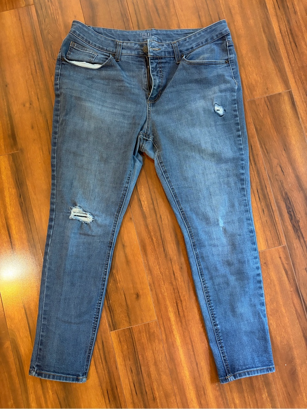 Time and Tru Women’s Skinny Distressed Blue Jeans